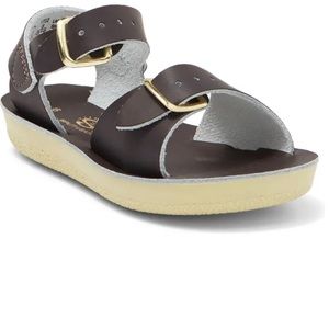 Toddler Saltwater sandals nib